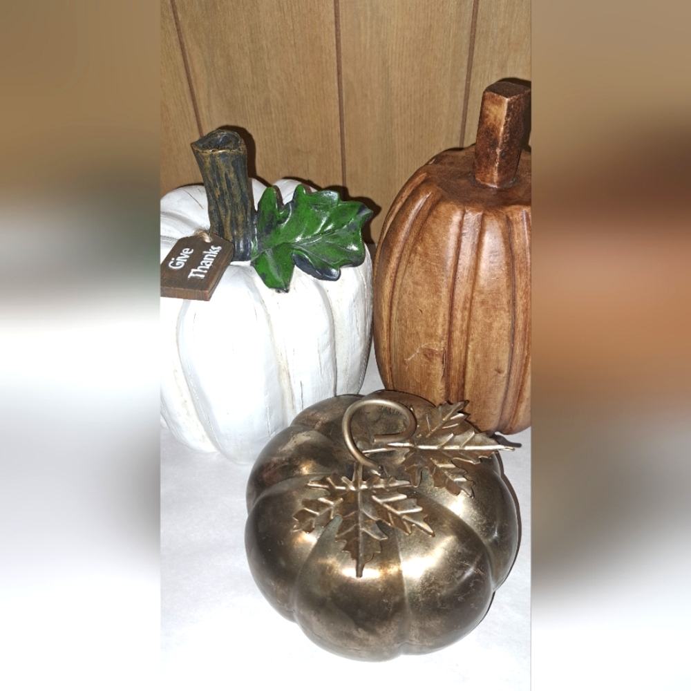 Lot Of 3 Pumpkins 1-metal, 2-Resin Great Sizes Fall Home Deco